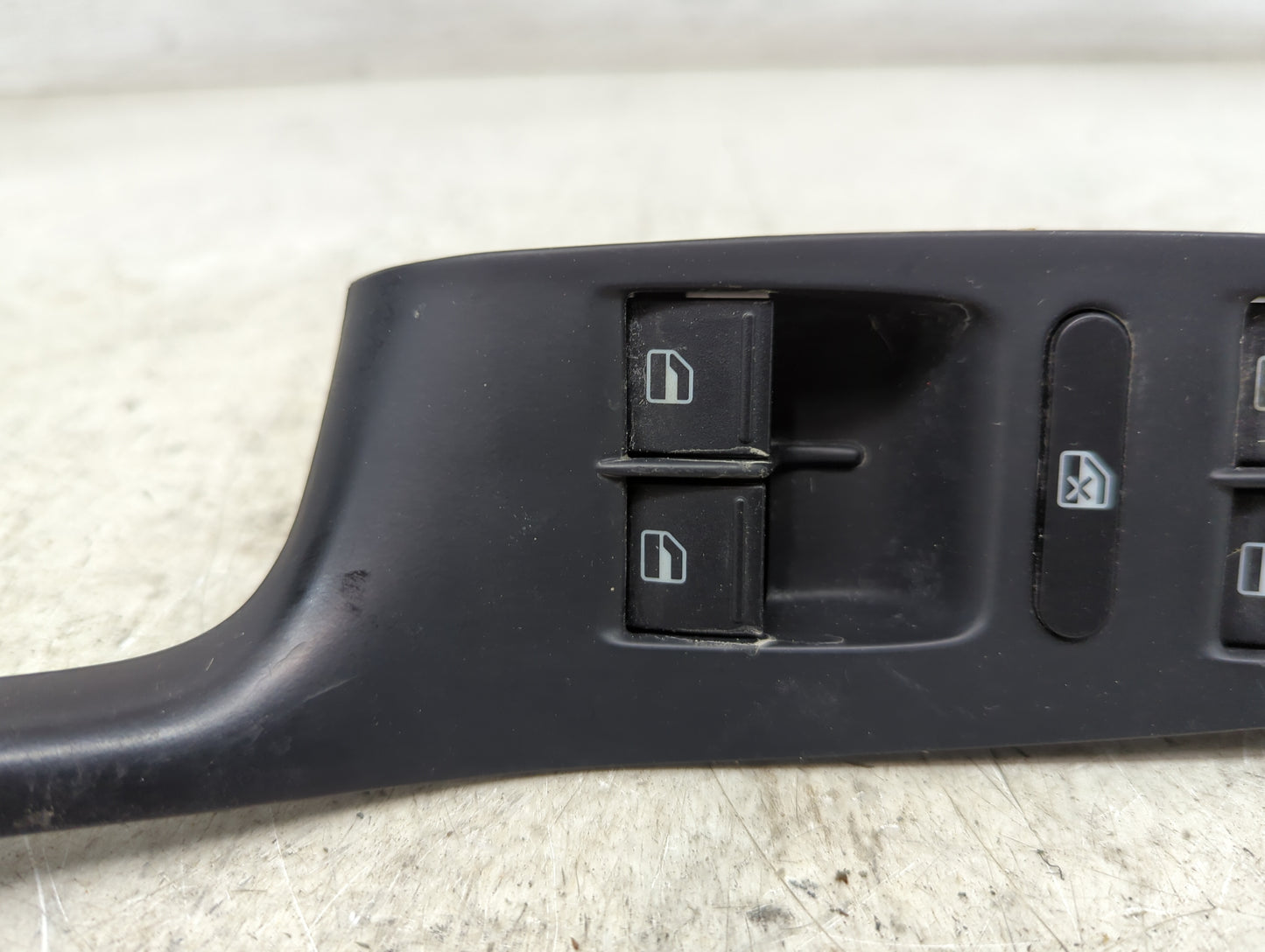 2011-2018 Volkswagen Jetta Master Power Window Switch Replacement Driver Side Left Fits OEM Used Auto Parts - Oemusedautopar