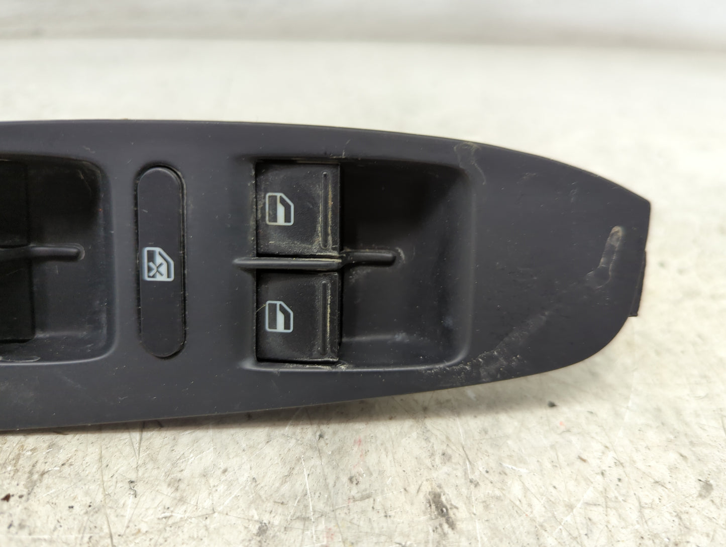 2011-2018 Volkswagen Jetta Master Power Window Switch Replacement Driver Side Left Fits OEM Used Auto Parts - Oemusedautopar