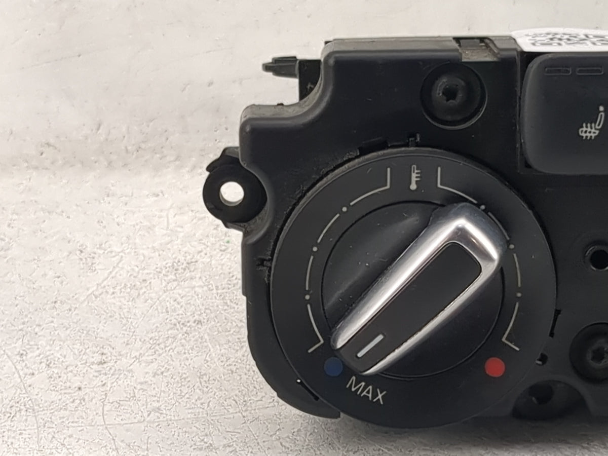 2015-2018 Volkswagen Jetta Climate Control Module Temperature AC/Heater Replacement P/N:5C1819045 0151-736/0000 Fits OEM Use