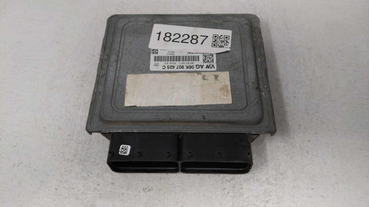 2015-2017 Volkswagen Jetta PCM Engine Control Computer ECU ECM PCU OEM P/N:06K 907 425 C Fits Fits 2015 2016 2017 OEM Used A