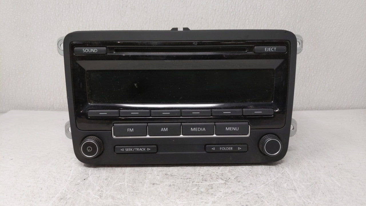 2015-2017 Volkswagen Jetta Am Fm Cd Player Radio Receiver - Oemusedautoparts1.com