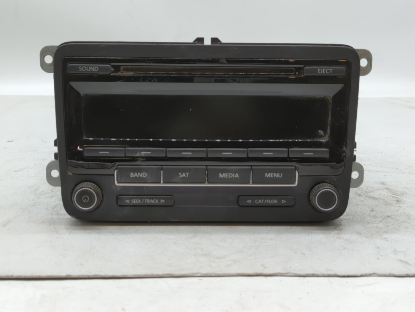 2015-2017 Volkswagen Jetta Radio AM FM Cd Player Receiver Replacement P/N:1K0035164J 1K0 035 164 J Fits Fits 2015 2016 2017 