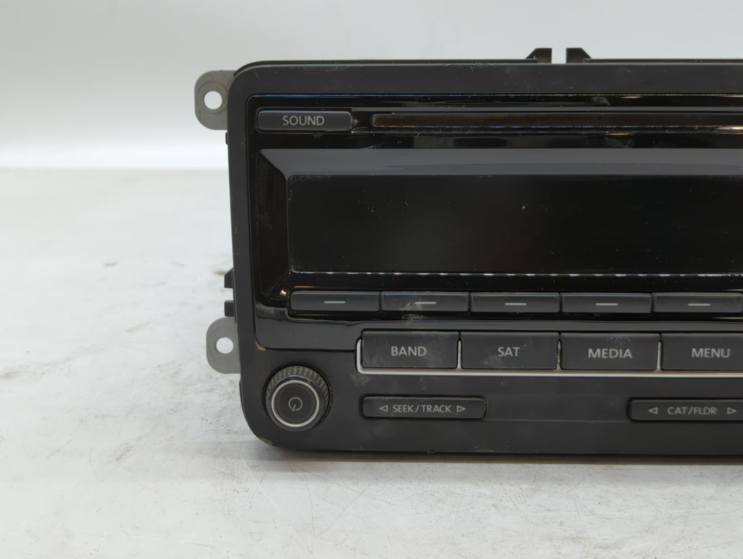 2015-2017 Volkswagen Jetta Radio AM FM Cd Player Receiver Replacement P/N:1K0035164J 1K0 035 164 J Fits Fits 2015 2016 2017 