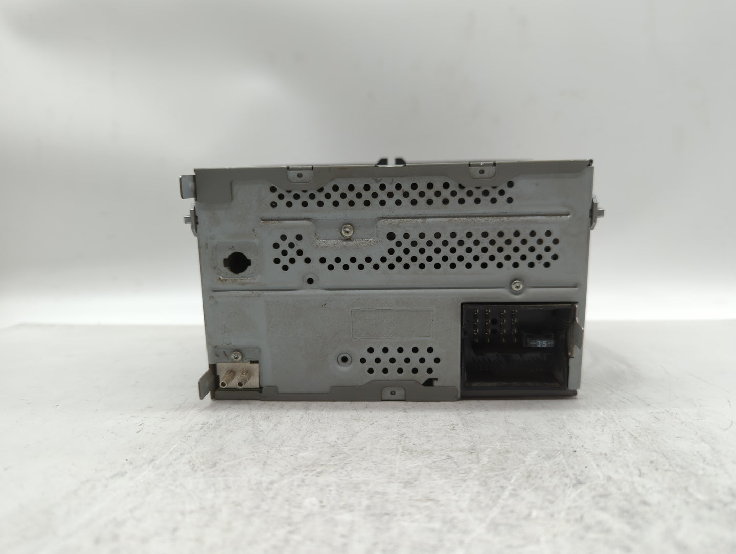 2015-2017 Volkswagen Jetta Radio AM FM Cd Player Receiver Replacement P/N:1K0 035 164 J 1K0 035 164 H Fits OEM Used Auto Par