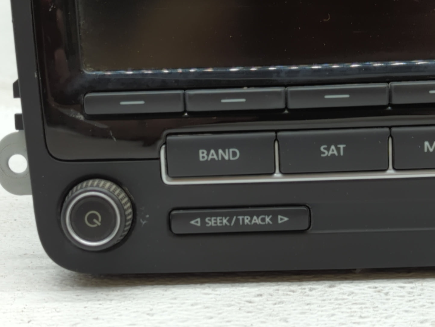 2015-2017 Volkswagen Jetta Radio AM FM Cd Player Receiver Replacement P/N:1K0035164J 1K0 035 164 J Fits Fits 2015 2016 2017 