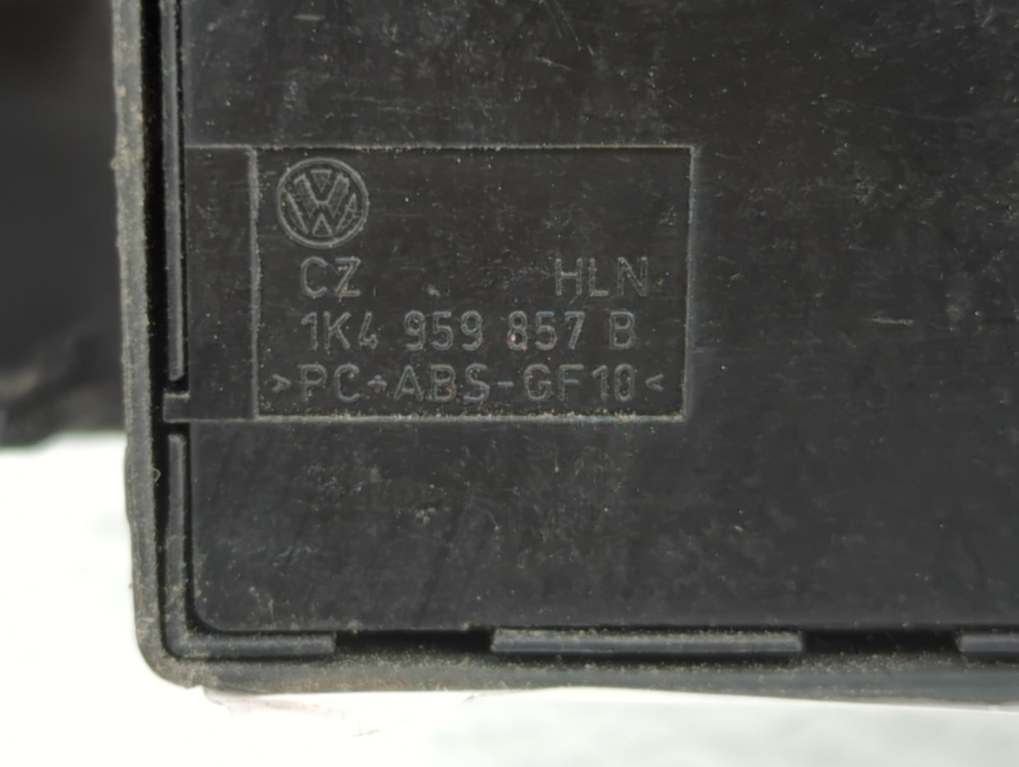 2005-2018 Volkswagen Jetta Master Power Window Switch Replacement Driver Side Left P/N:1K4 959 857 C 5C7 867 256 Fits OEM Us