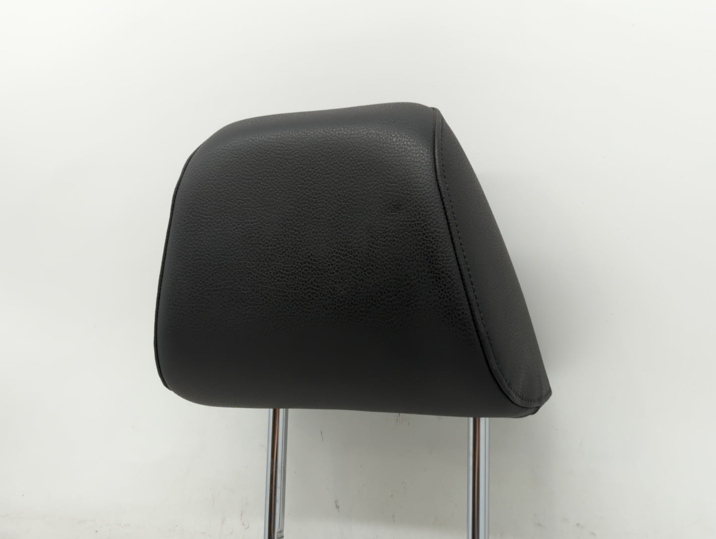 2015-2018 Volkswagen Jetta Headrest Head Rest Rear Seat Fits Fits 2015 2016 2017 2018 OEM Used Auto Parts - Oemusedautoparts