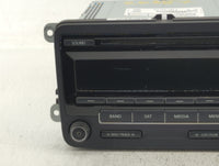 2015-2017 Volkswagen Jetta Am Fm Cd Player Radio Receiver - Oemusedautoparts1.com