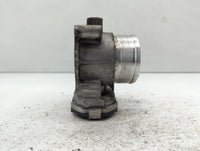 2014-2017 Volkswagen Jetta Throttle Body P/N:06K 133 062 E Fits Fits 2014 2015 2016 2017 OEM Used Auto Parts - Oemusedautopa