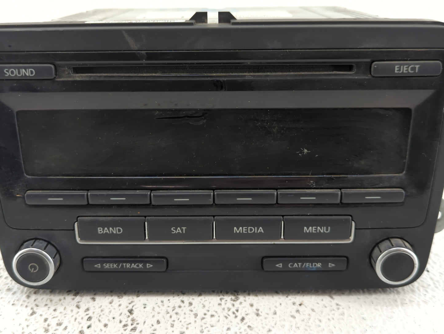 2011-2014 Volkswagen Jetta Radio AM FM Cd Player Receiver Replacement P/N:1K0 035 180 AE 1K0 035 164 F Fits OEM Used Auto Pa