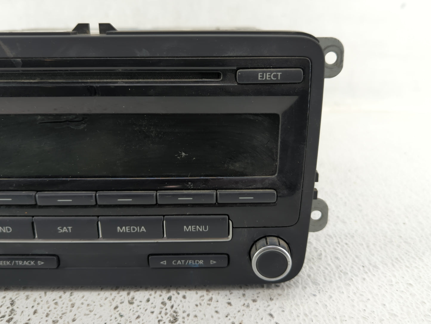 2011-2014 Volkswagen Jetta Radio AM FM Cd Player Receiver Replacement P/N:1K0 035 180 AE 1K0 035 164 F Fits OEM Used Auto Pa