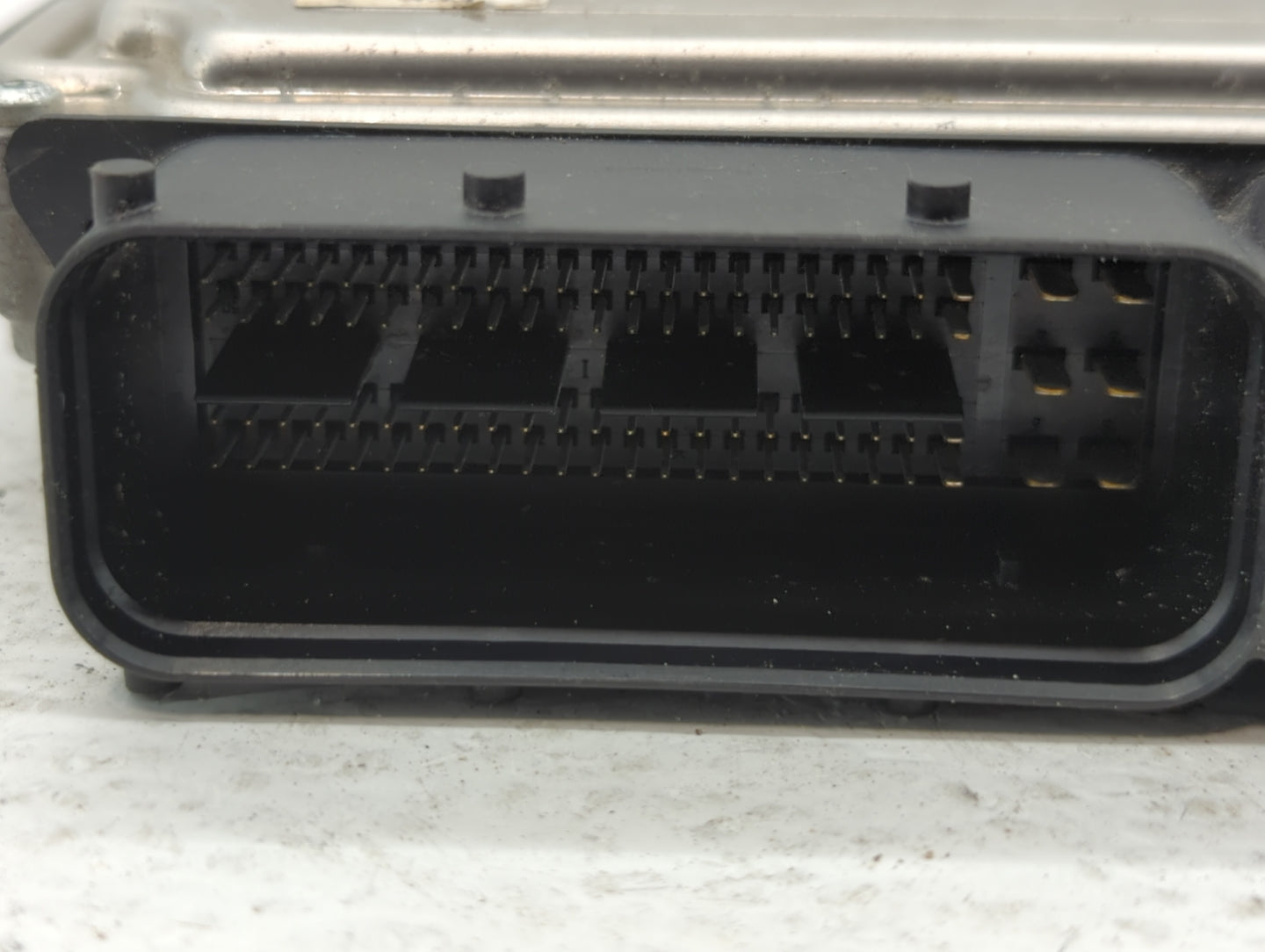 2013-2016 Volkswagen Jetta PCM Engine Control Computer ECU ECM PCU OEM P/N:04E 907 309 AP 04E 907 309 AM Fits OEM Used Auto 