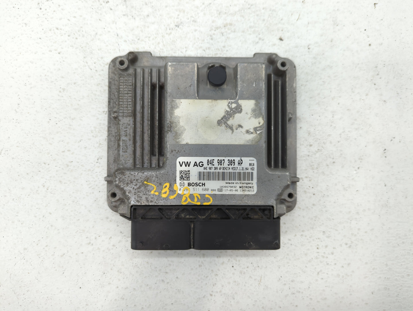 2013-2016 Volkswagen Jetta PCM Engine Control Computer ECU ECM PCU OEM P/N:04E 907 309 AP 04E 907 309 AM Fits OEM Used Auto 