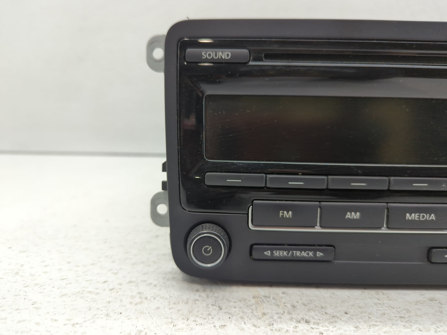 2015-2017 Volkswagen Jetta Radio AM FM Cd Player Receiver Replacement P/N:1K0 035 164 H 1K0 035 164 J Fits OEM Used Auto Par