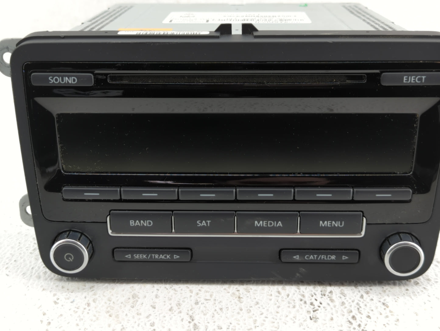 2011-2014 Volkswagen Jetta Radio AM FM Cd Player Receiver Replacement P/N:1K0 035 164 F 1K0 035 164 Fits OEM Used Auto Parts