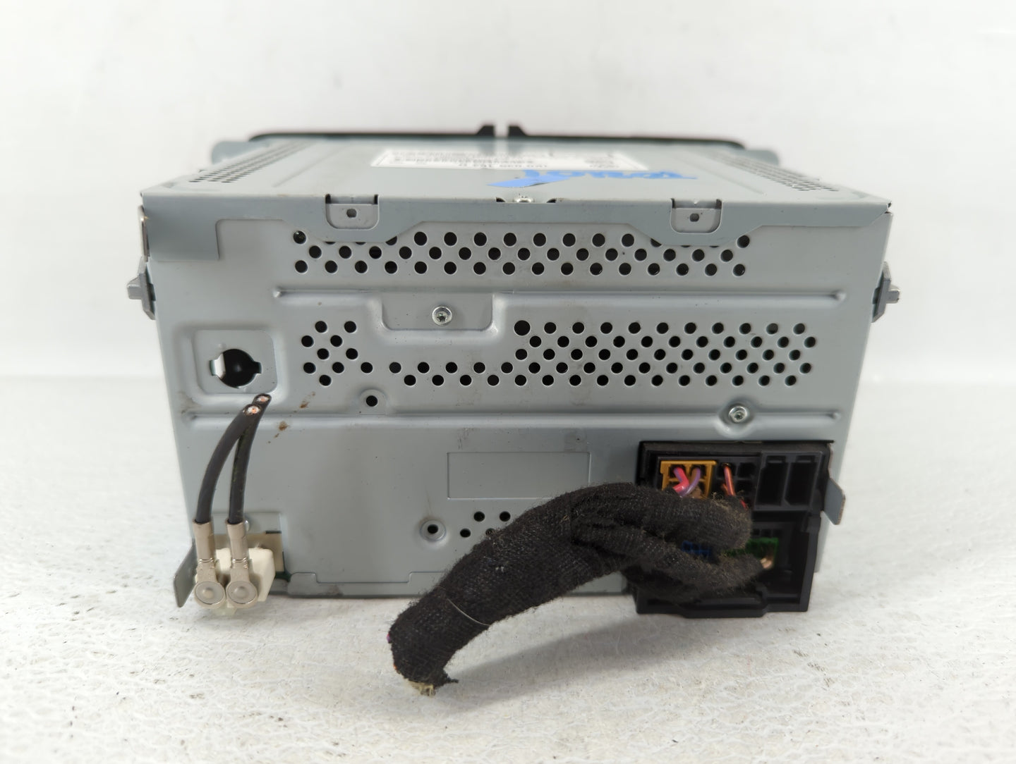 2011-2014 Volkswagen Jetta Radio AM FM Cd Player Receiver Replacement P/N:1K0 035 164 F 1K0 035 164 Fits OEM Used Auto Parts