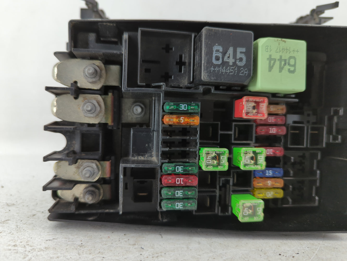 2015-2018 Volkswagen Jetta Fusebox Fuse Box Panel Relay Module Fits Fits 2015 2016 2017 2018 OEM Used Auto Parts - Oemusedau