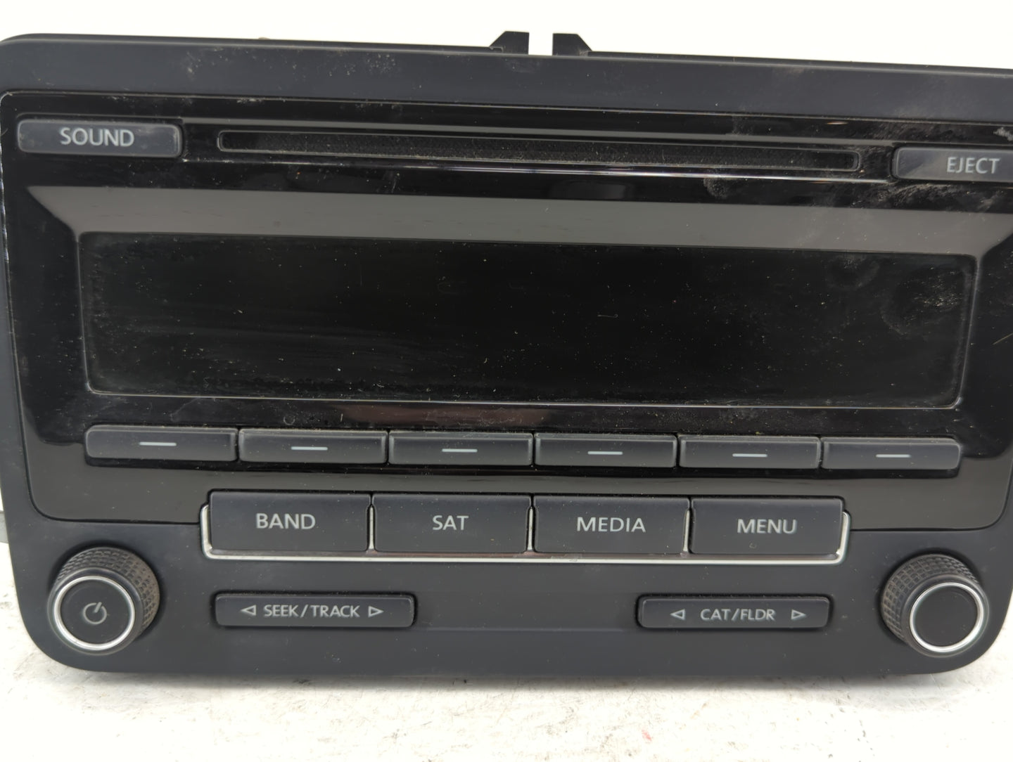 2015-2017 Volkswagen Jetta Radio AM FM Cd Player Receiver Replacement P/N:1K0 035 164 J Fits Fits 2015 2016 2017 OEM Used Au