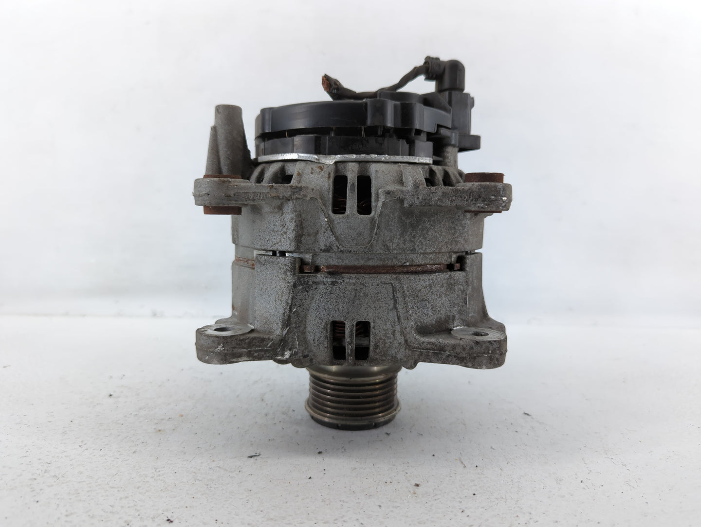 2005-2016 Volkswagen Jetta Alternator Replacement Generator Charging Assembly Engine OEM P/N:06F 903 023F Fits OEM Used Auto