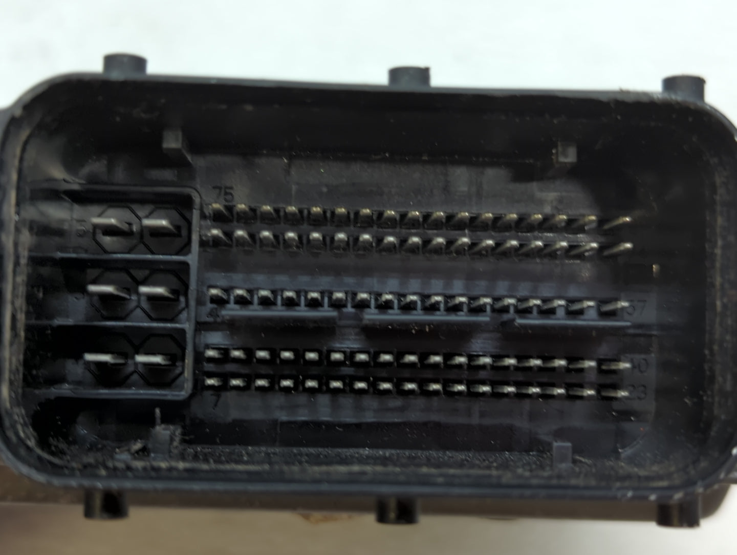 2015-2017 Volkswagen Jetta PCM Engine Control Computer ECU ECM PCU OEM P/N:06K 907 425 C Fits Fits 2015 2016 2017 OEM Used A