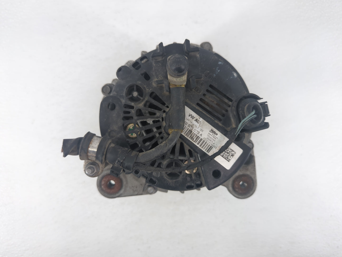 2015-2016 Volkswagen Jetta Alternator Replacement Generator Charging Assembly Engine OEM P/N:04B 903 03 A A003TX0391ZC Fits 