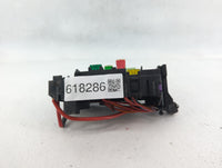 2015-2018 Volkswagen Jetta Fusebox Fuse Box Panel Relay Module P/N:5C0 937 819L 0CB71 Fits Fits 2015 2016 2017 2018 OEM Used