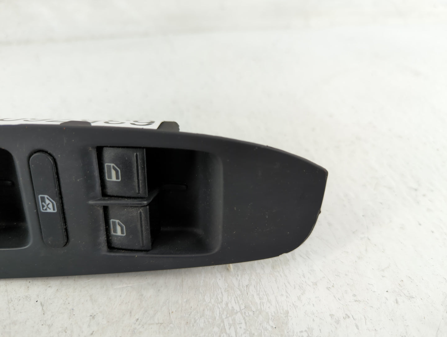2005-2018 Volkswagen Jetta Master Power Window Switch Replacement Driver Side Left Fits OEM Used Auto Parts - Oemusedautopar