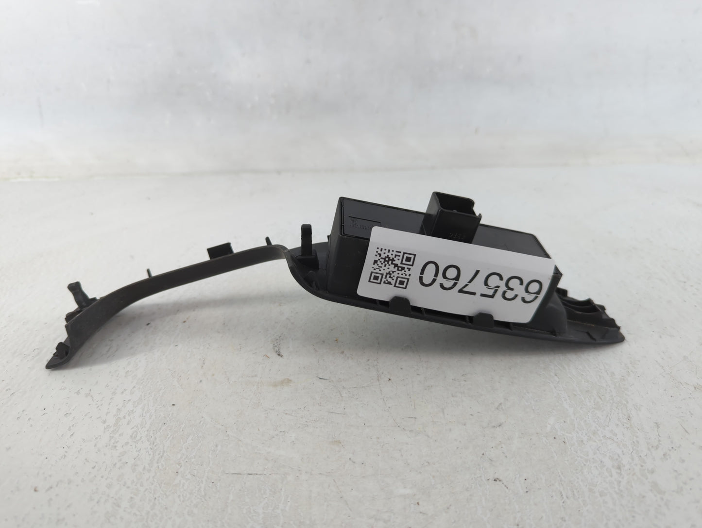 2005-2018 Volkswagen Jetta Master Power Window Switch Replacement Driver Side Left Fits OEM Used Auto Parts - Oemusedautopar