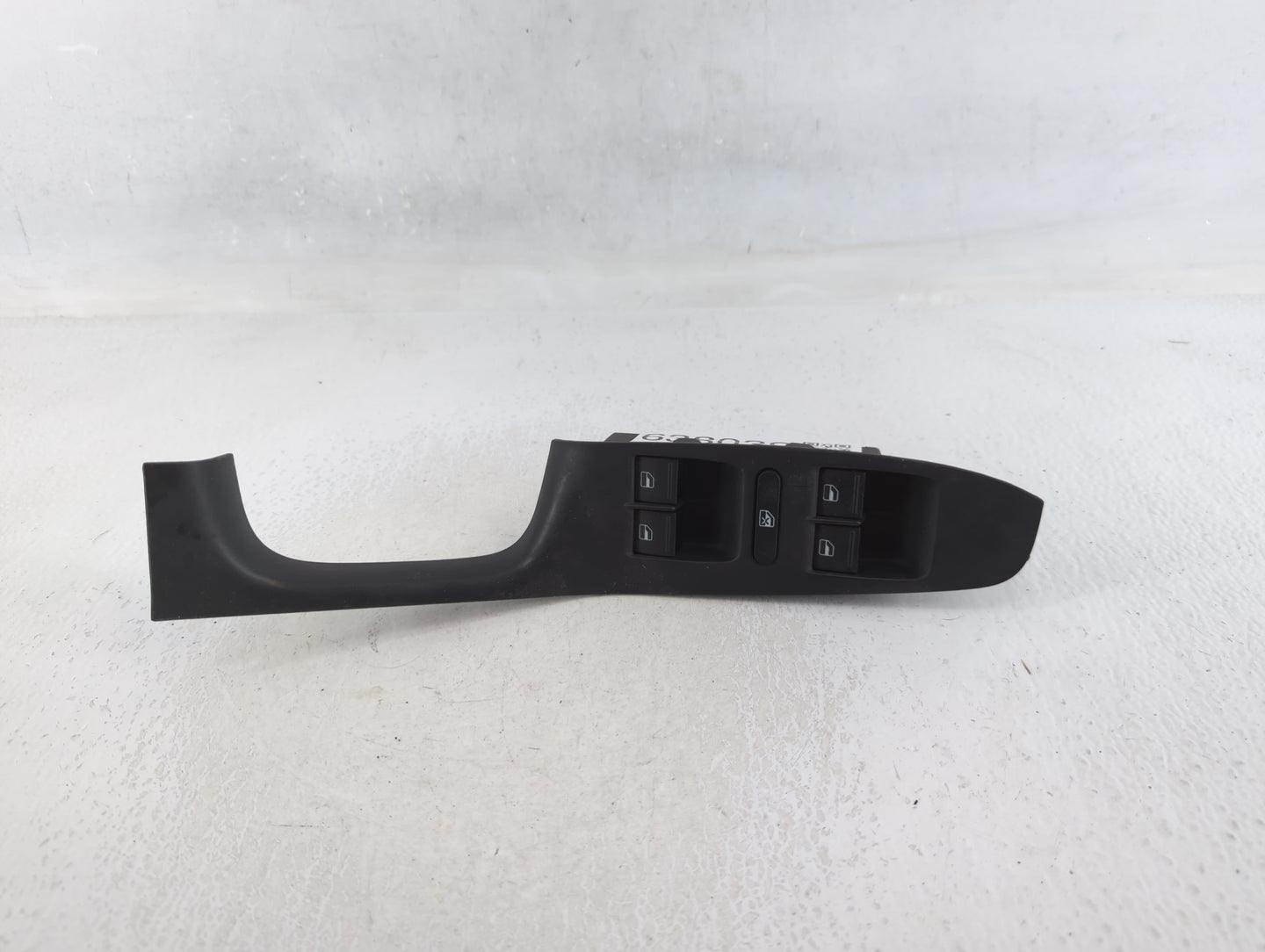 2005-2018 Volkswagen Jetta Master Power Window Switch Replacement Driver Side Left P/N:EN 361 Fits OEM Used Auto Parts - Oem