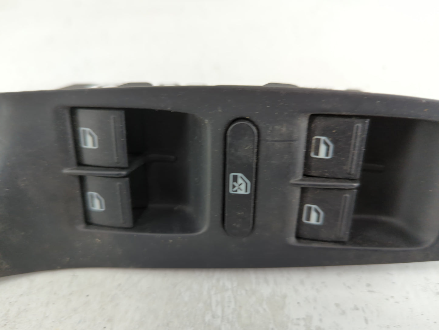 2005-2018 Volkswagen Jetta Master Power Window Switch Replacement Driver Side Left P/N:EN 361 Fits OEM Used Auto Parts - Oem