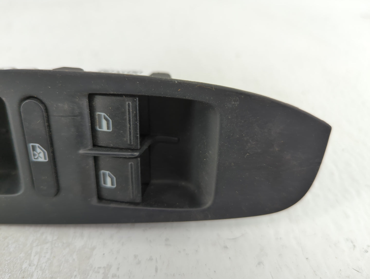 2005-2018 Volkswagen Jetta Master Power Window Switch Replacement Driver Side Left P/N:EN 361 Fits OEM Used Auto Parts - Oem