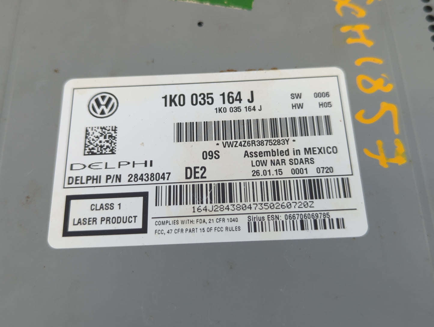 2015-2017 Volkswagen Jetta Am Fm Cd Player Radio Receiver - Oemusedautoparts1.com