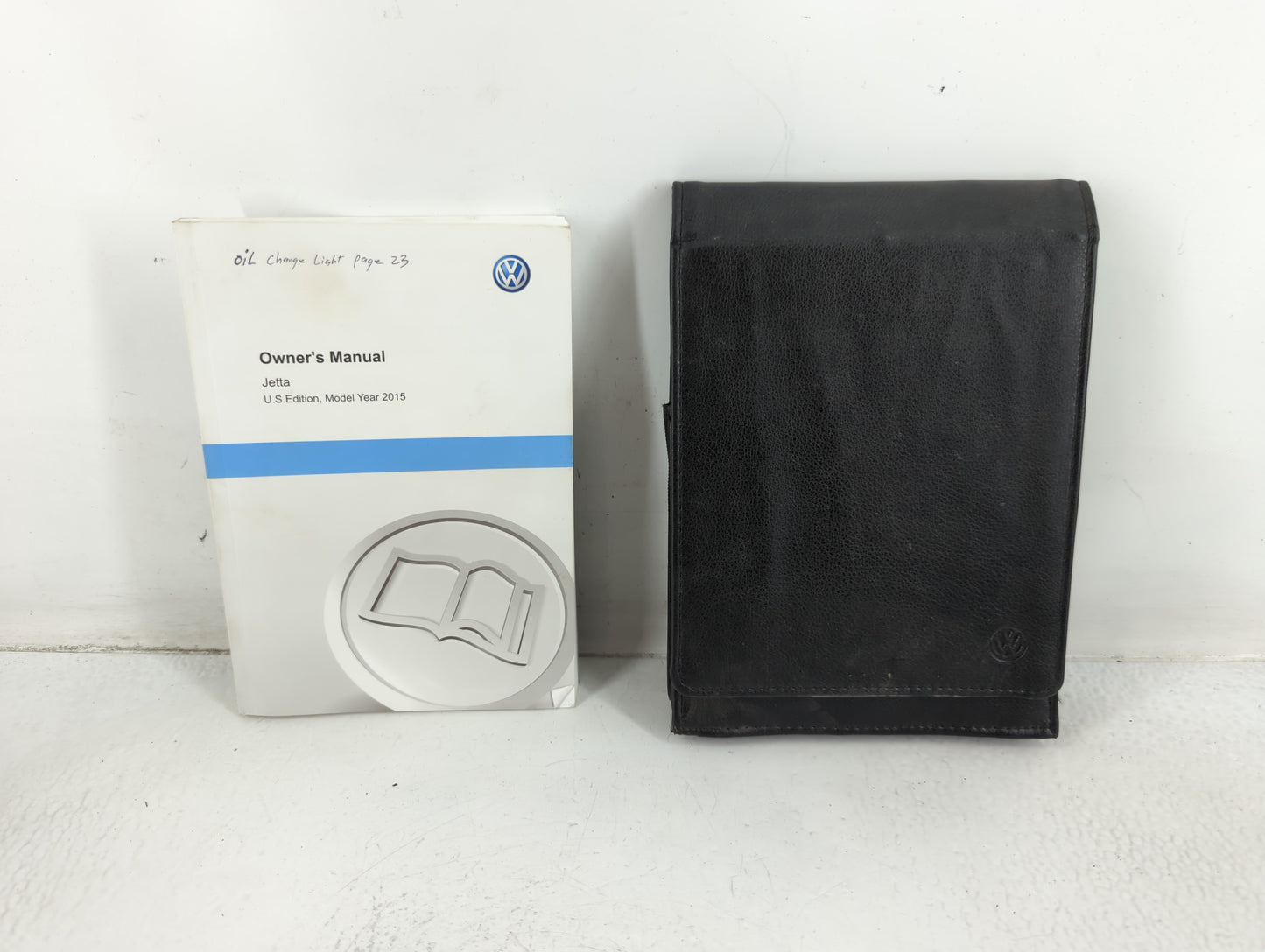 2015 Volkswagen Jetta Owners Manual Book Guide P/N:1525U1JT623 OEM Used Auto Parts - Oemusedautoparts1.com