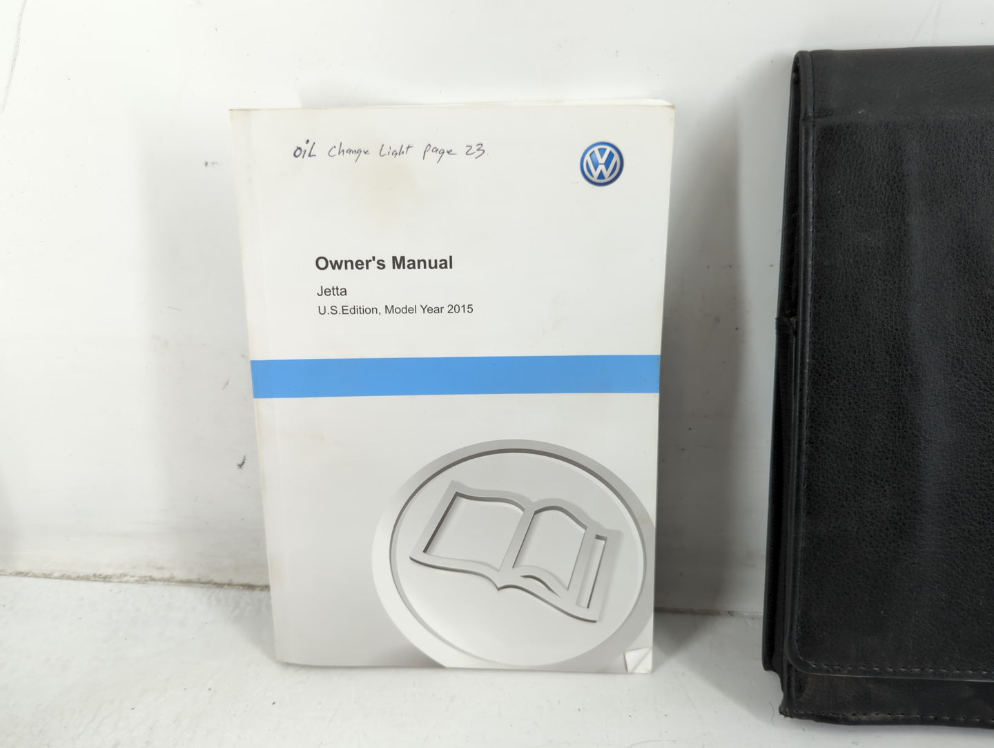 2015 Volkswagen Jetta Owners Manual Book Guide P/N:1525U1JT623 OEM Used Auto Parts - Oemusedautoparts1.com