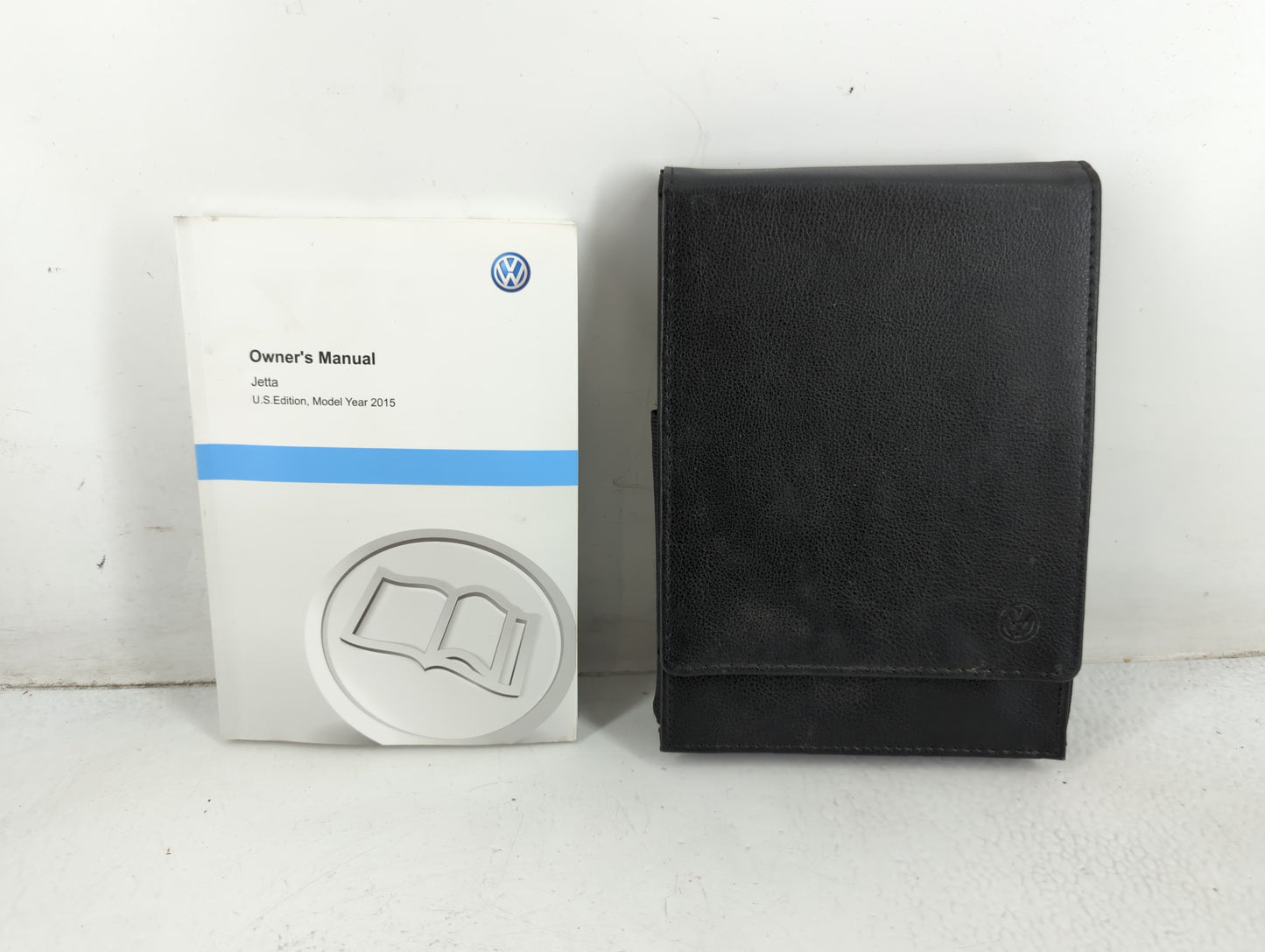 2015 Volkswagen Jetta Owners Manual Book Guide P/N:1525U1JT623 OEM Used Auto Parts - Oemusedautoparts1.com