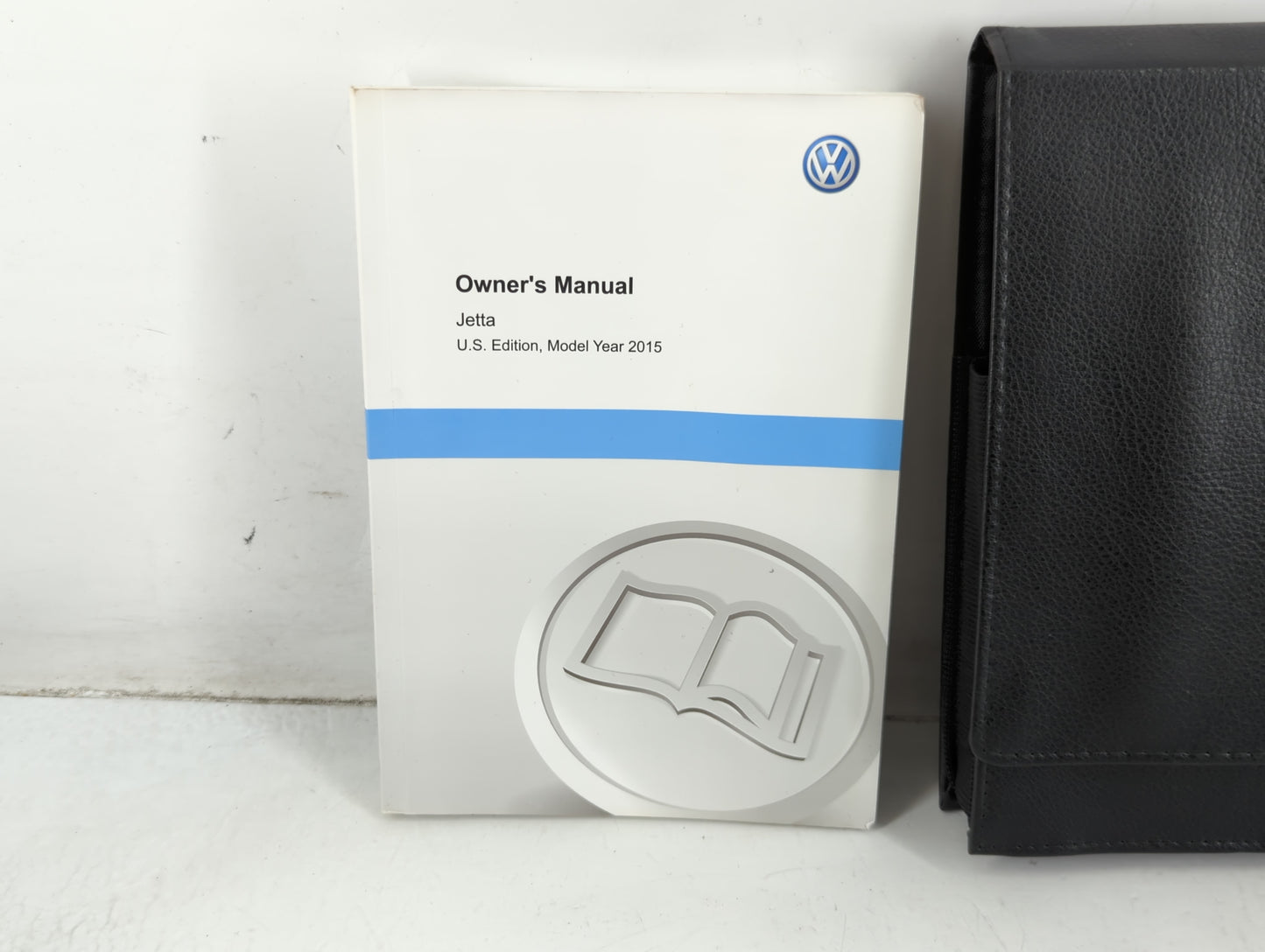 2015 Volkswagen Jetta Owners Manual Book Guide P/N:1515U1JT623 OEM Used Auto Parts - Oemusedautoparts1.com