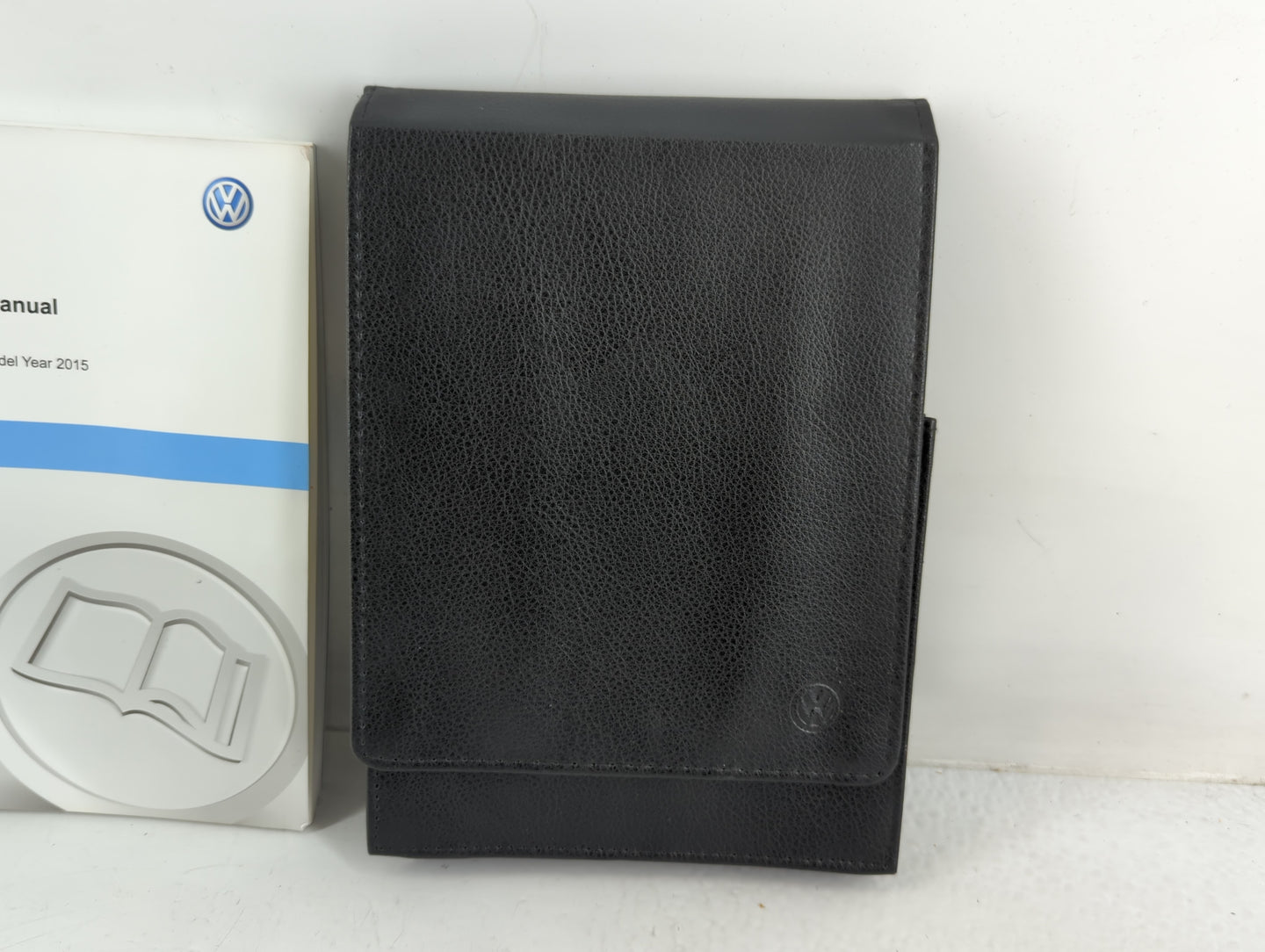 2015 Volkswagen Jetta Owners Manual Book Guide P/N:1515U1JT623 OEM Used Auto Parts - Oemusedautoparts1.com