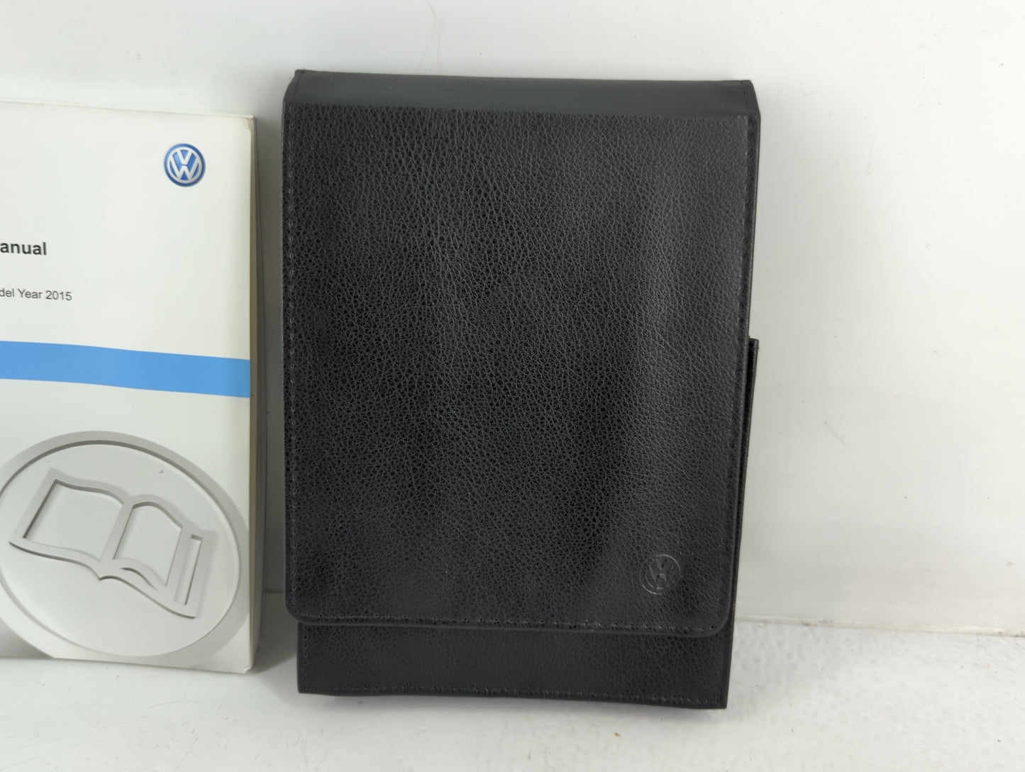 2015 Volkswagen Jetta Owners Manual Book Guide P/N:1515U1JT623 OEM Used Auto Parts - Oemusedautoparts1.com