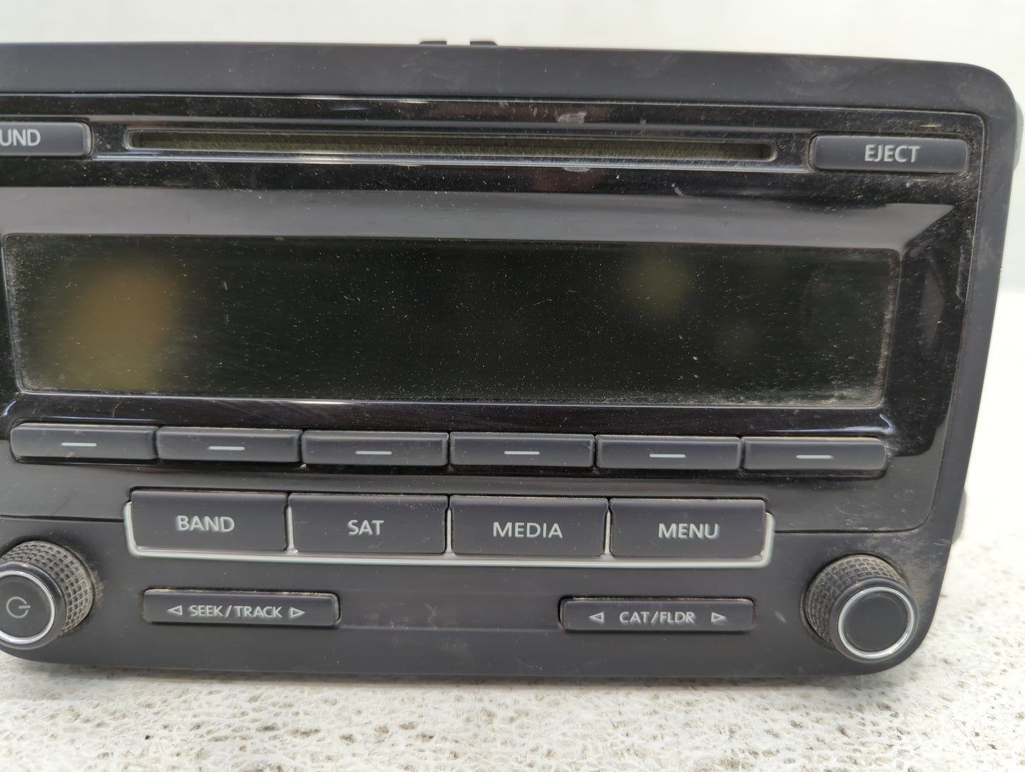 2015-2017 Volkswagen Jetta Radio AM FM Cd Player Receiver Replacement P/N:1K0 035 164 J Fits Fits 2015 2016 2017 OEM Used Au