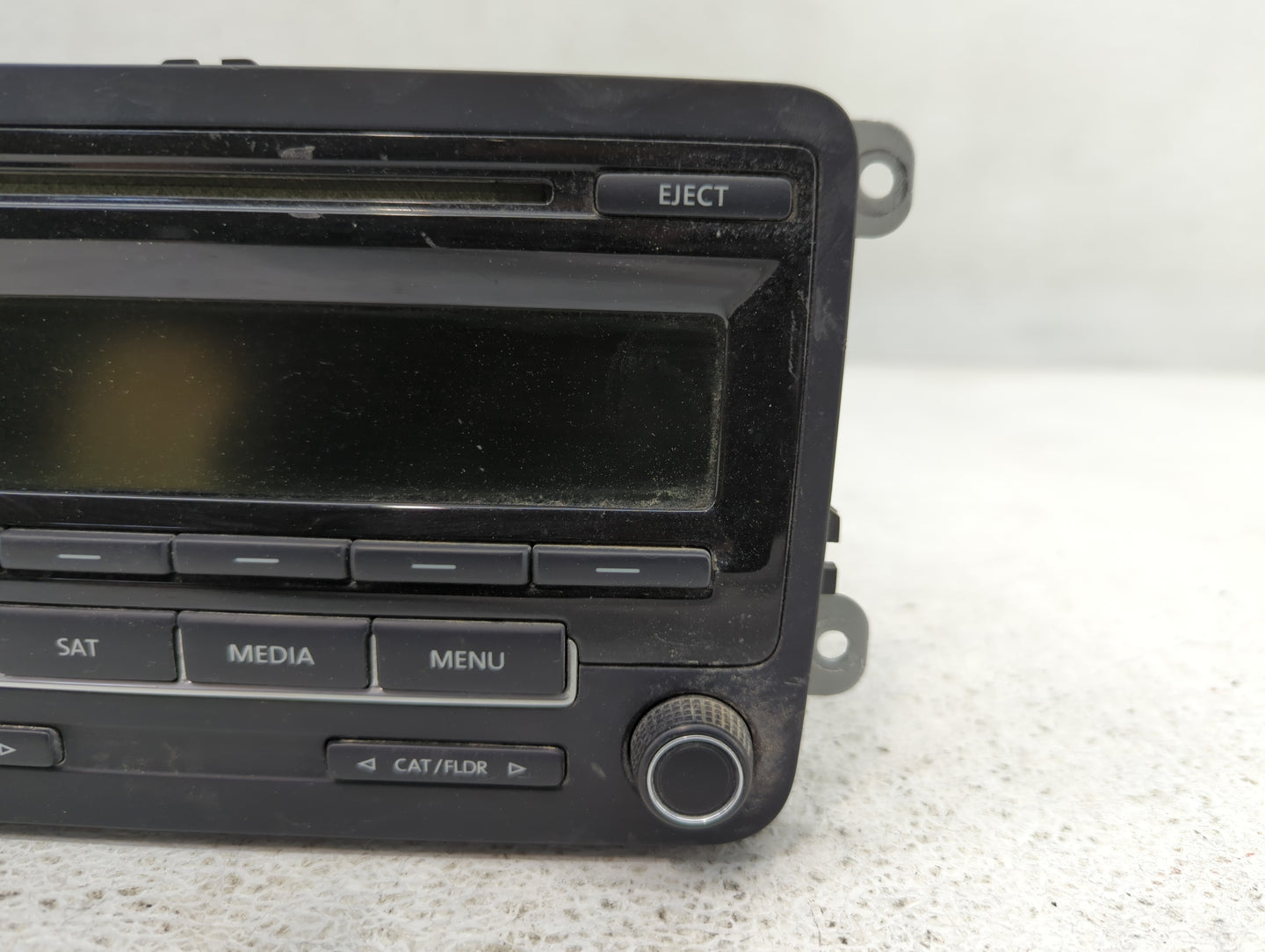 2015-2017 Volkswagen Jetta Radio AM FM Cd Player Receiver Replacement P/N:1K0 035 164 J Fits Fits 2015 2016 2017 OEM Used Au