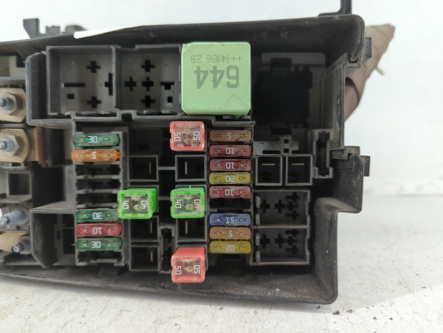 2015-2018 Volkswagen Jetta Fusebox Fuse Box Panel Relay Module Fits Fits 2015 2016 2017 2018 OEM Used Auto Parts - Oemusedau