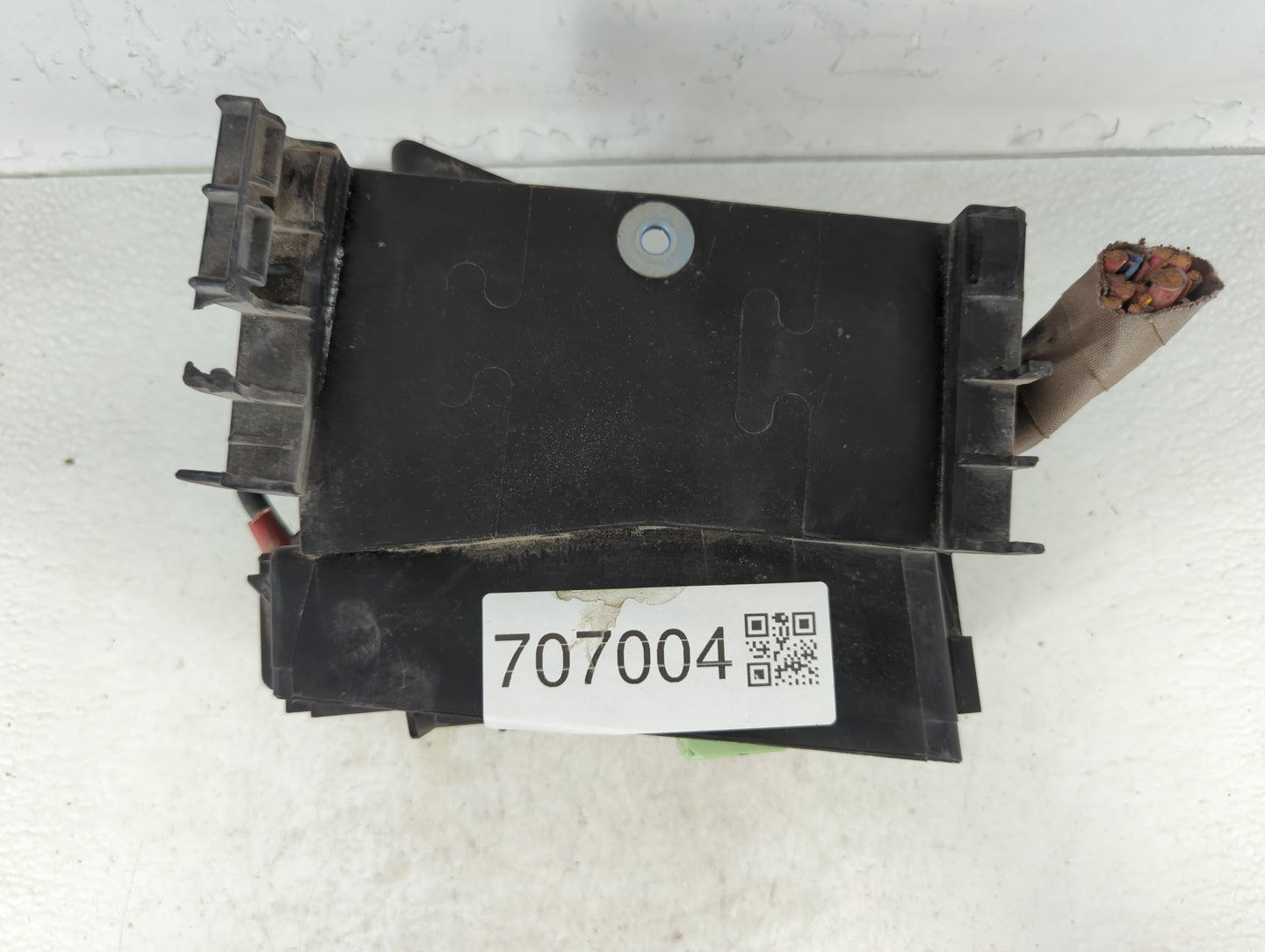 2015-2018 Volkswagen Jetta Fusebox Fuse Box Panel Relay Module Fits Fits 2015 2016 2017 2018 OEM Used Auto Parts - Oemusedau