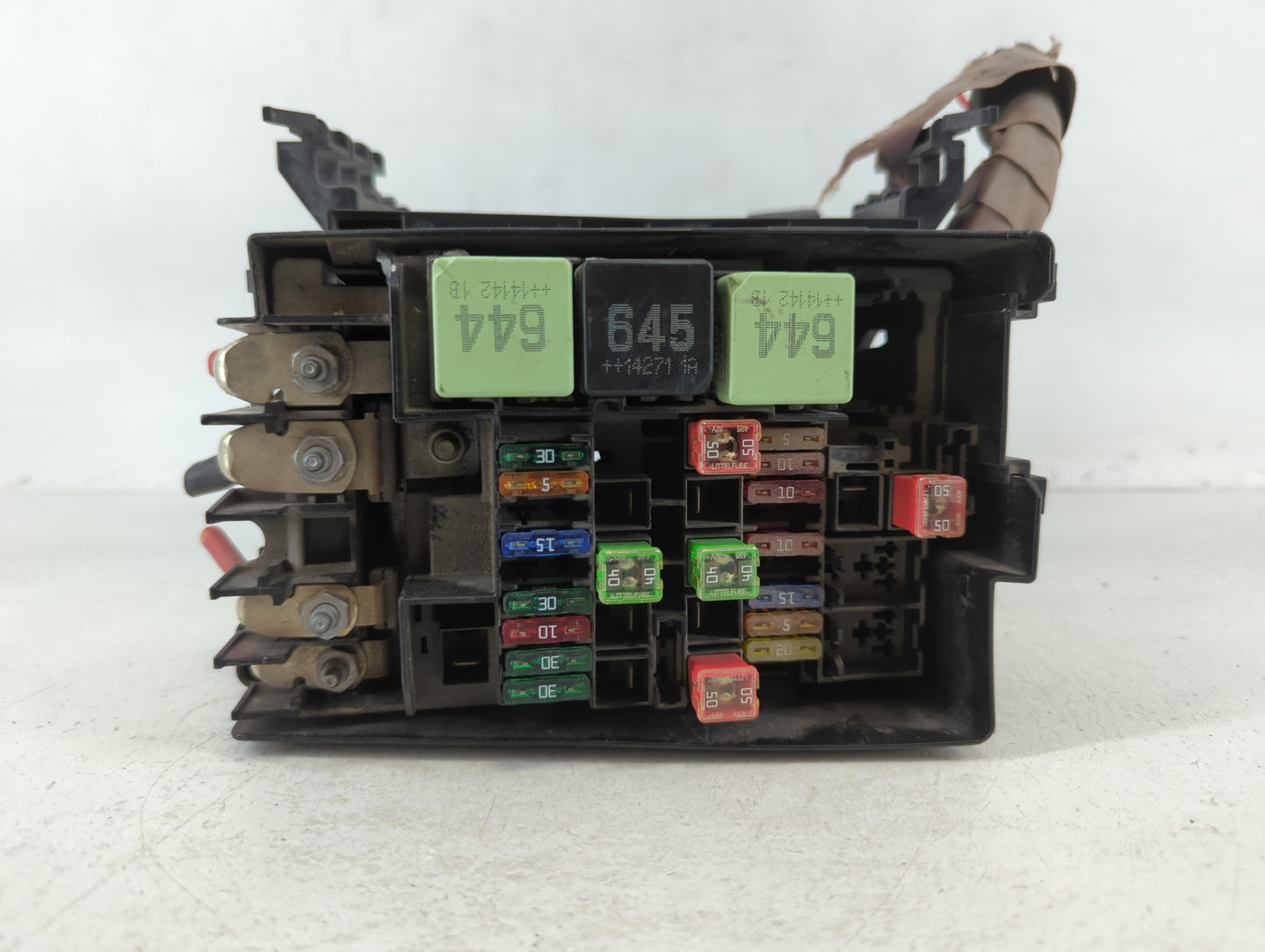 2015-2018 Volkswagen Jetta Fusebox Fuse Box Panel Relay Module Fits Fits 2015 2016 2017 2018 OEM Used Auto Parts - Oemusedau