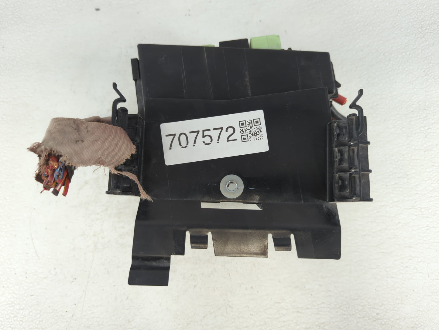 2015-2018 Volkswagen Jetta Fusebox Fuse Box Panel Relay Module Fits Fits 2015 2016 2017 2018 OEM Used Auto Parts - Oemusedau