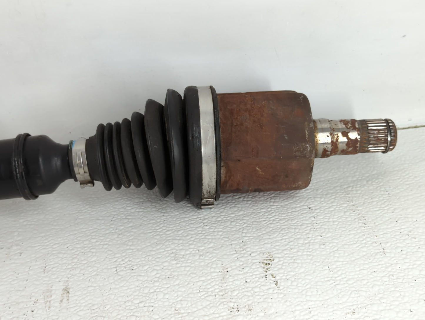 2005-2018 Volkswagen Jetta Axle Shaft Rear Driver Cv C/v - Oemusedautoparts1.com