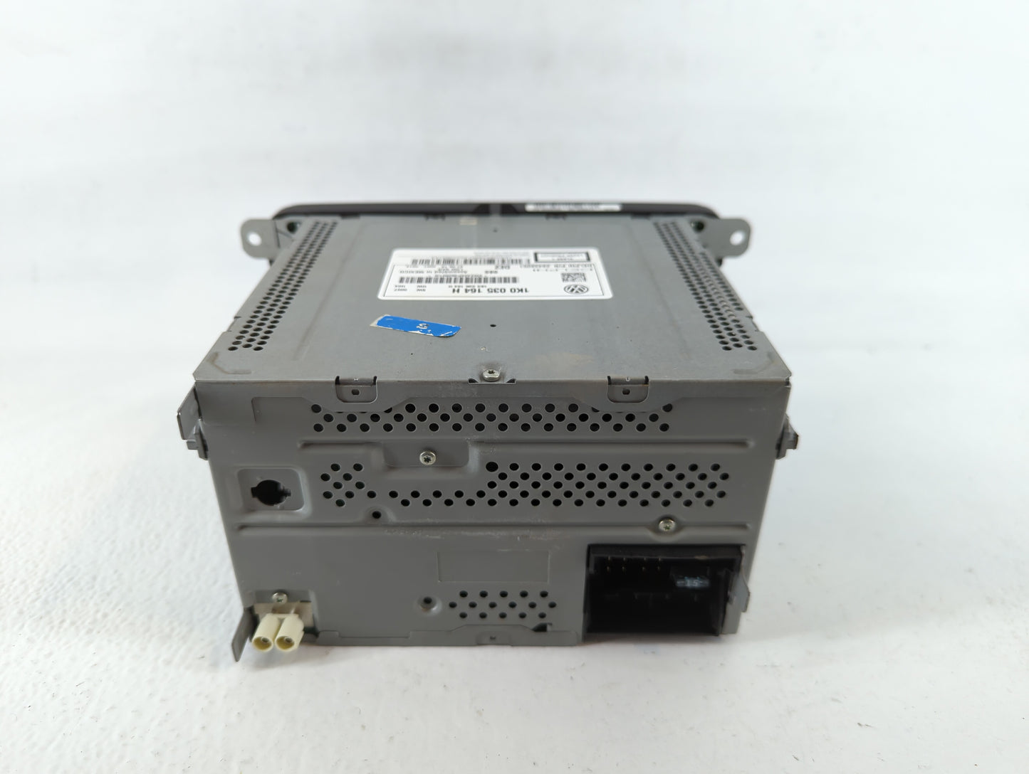 2015-2017 Volkswagen Jetta Am Fm Cd Player Radio Receiver - Oemusedautoparts1.com