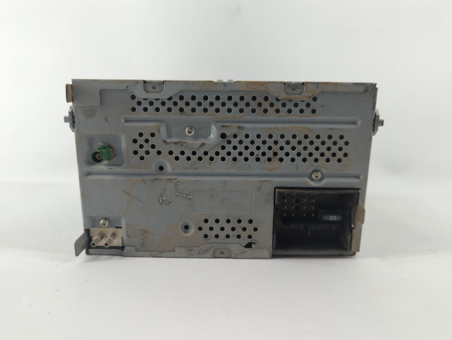 2015-2017 Volkswagen Jetta Am Fm Cd Player Radio Receiver - Oemusedautoparts1.com