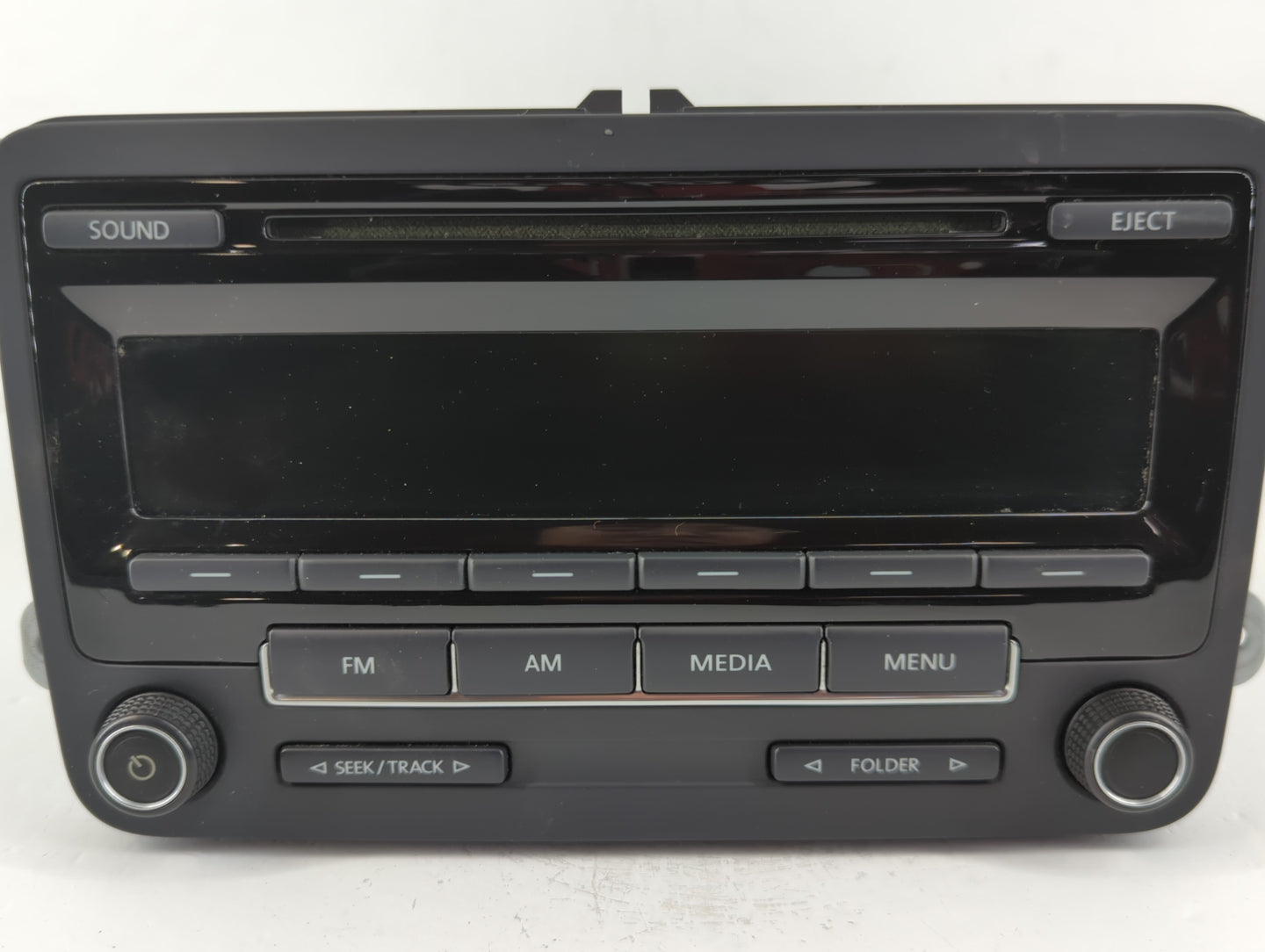 2015-2017 Volkswagen Jetta Am Fm Cd Player Radio Receiver - Oemusedautoparts1.com