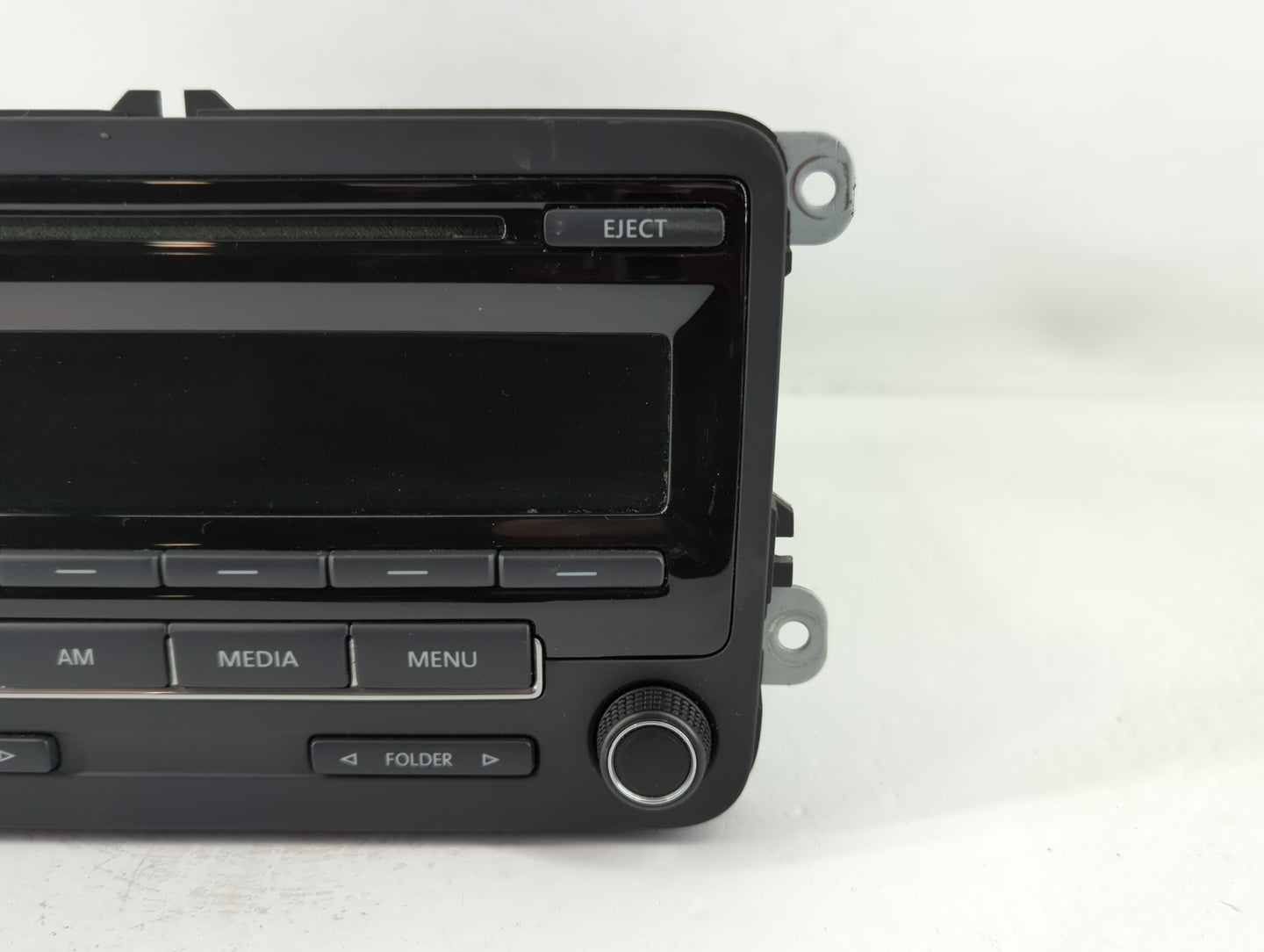 2015-2017 Volkswagen Jetta Am Fm Cd Player Radio Receiver - Oemusedautoparts1.com