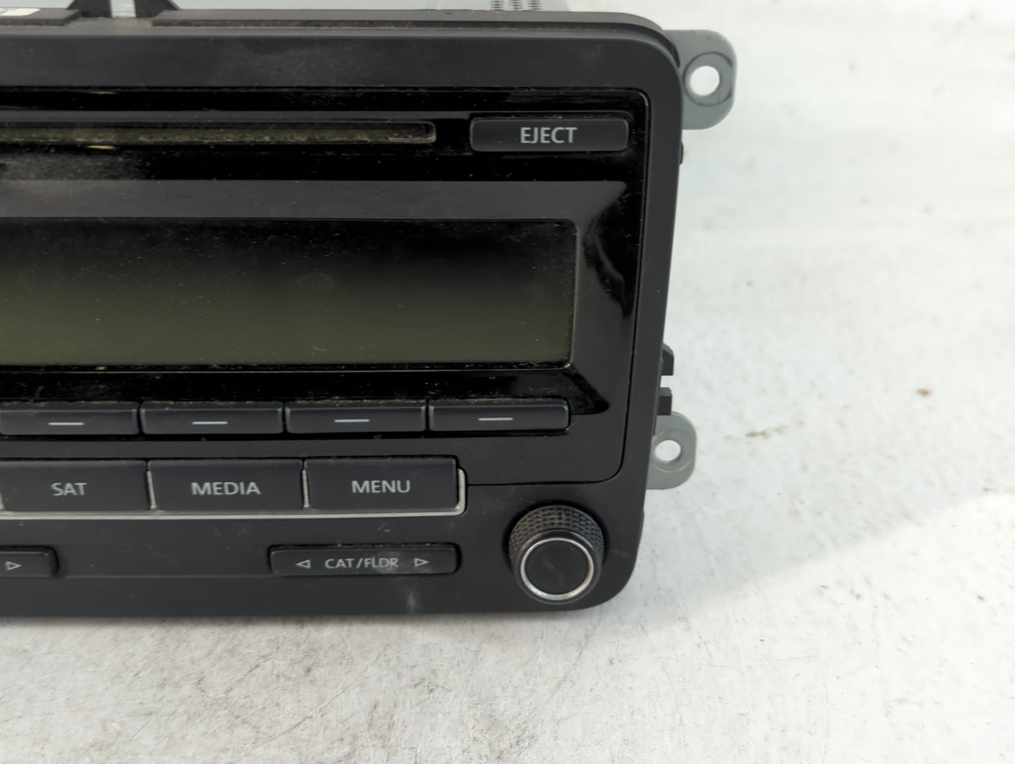 2015-2017 Volkswagen Jetta Radio AM FM Cd Player Receiver Replacement P/N:1K0 035 164 J Fits Fits 2015 2016 2017 OEM Used Au